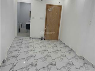 Cho thuê nhà mt đường 3/2, p6, q.11 24tr