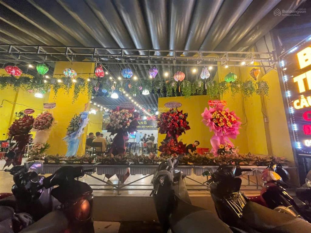 Cho thuê nhà mt mã lò, p.b.t. đông a, q.bt 33tr