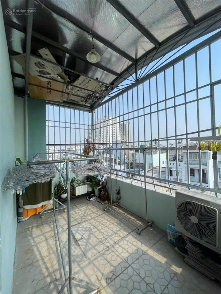 Cho thuê nhà hẻm 3m (bg) bà hom, p13, q6 8tr