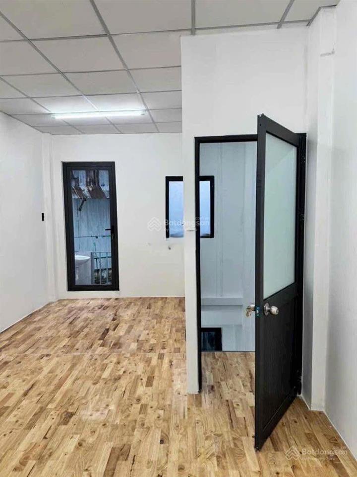 Cho thuê nhà hẻm 3m (xh), kỳ đồng, p9, q3 12tr