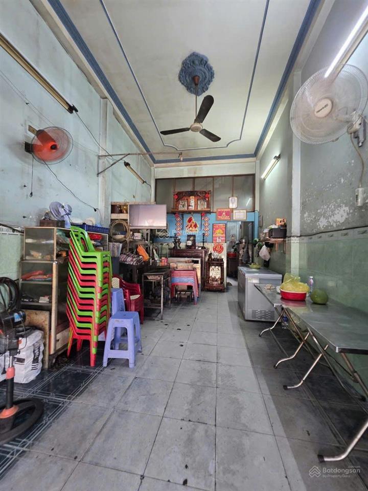 Bán nhà mt lò siêu, p.12, q.11, 10,7 tỷ.