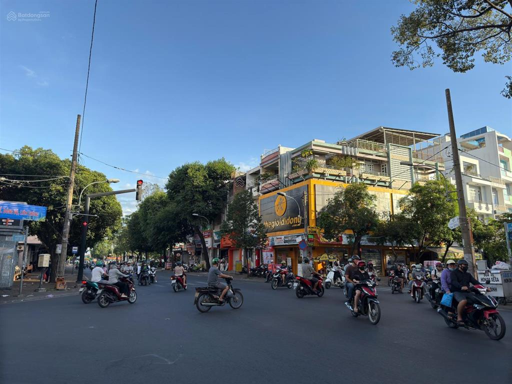 Cho thuê nhà mt lãnh binh thăng, p.8, q.11, 30tr.