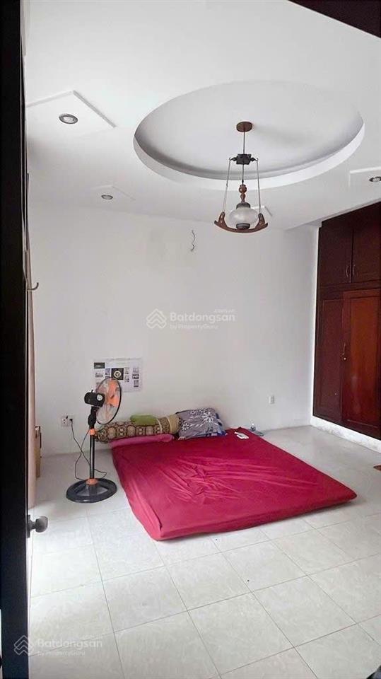 Cho thuê nhà hẻm 3m(bg) bạch đằng, p.2, q.tb, 22tr.