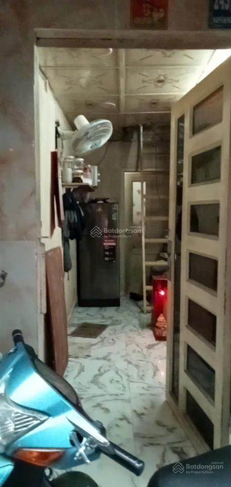 Chính chủ cho thuê nhà nguyên căn hẻm 2.6m số 245/79/37 nguyễn trãi, p. nguyễn cư trinh, q.1, 2.7tr