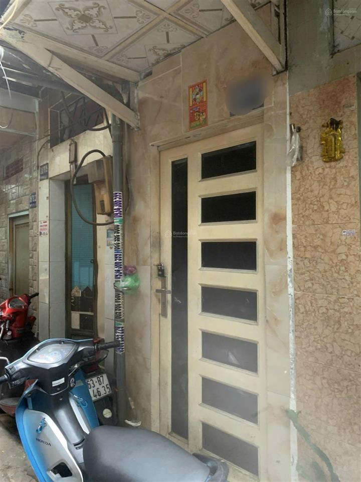 Chính chủ cho thuê nhà nguyên căn hẻm 2.6m số 245/79/37 nguyễn trãi, p. nguyễn cư trinh, q.1, 2.7tr
