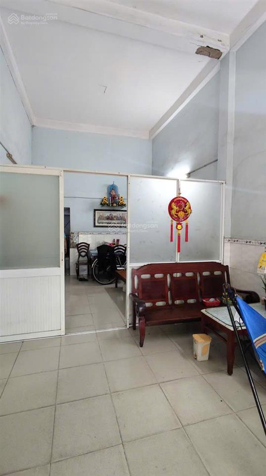 Bán nhà mt đường 762 hồng bàng, p.1, q.11, 7.7 tỷ.