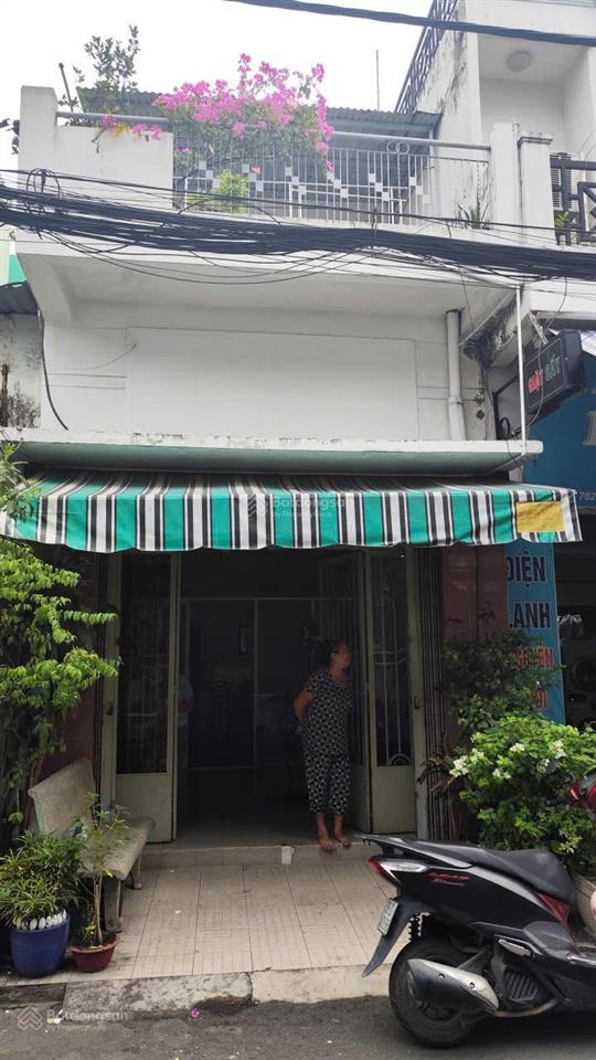 Bán nhà mt đường 762 hồng bàng, p.1, q.11, 7.7 tỷ.