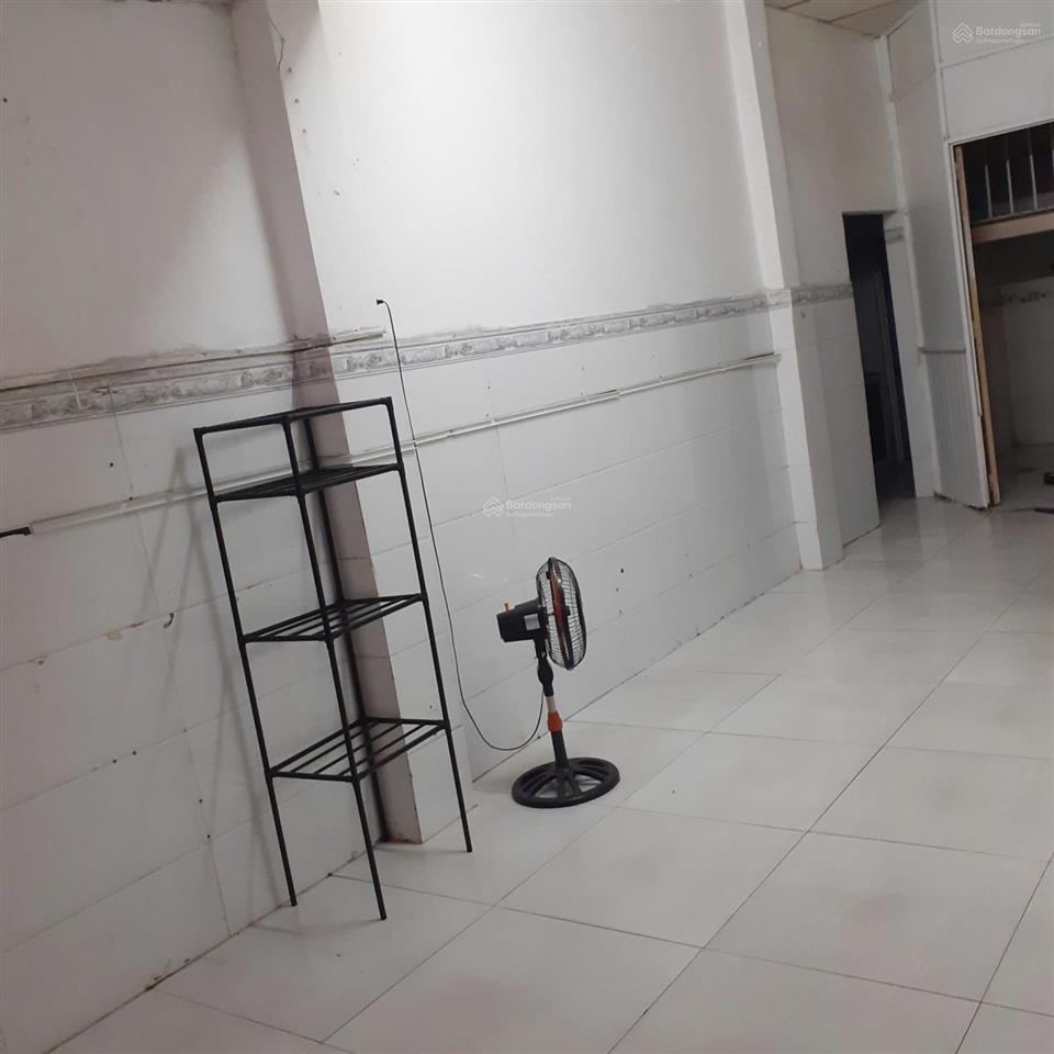 Cho thuê nhà mặt bằng mt đường 100 bình thới, p. 14, q. 11, 7tr
