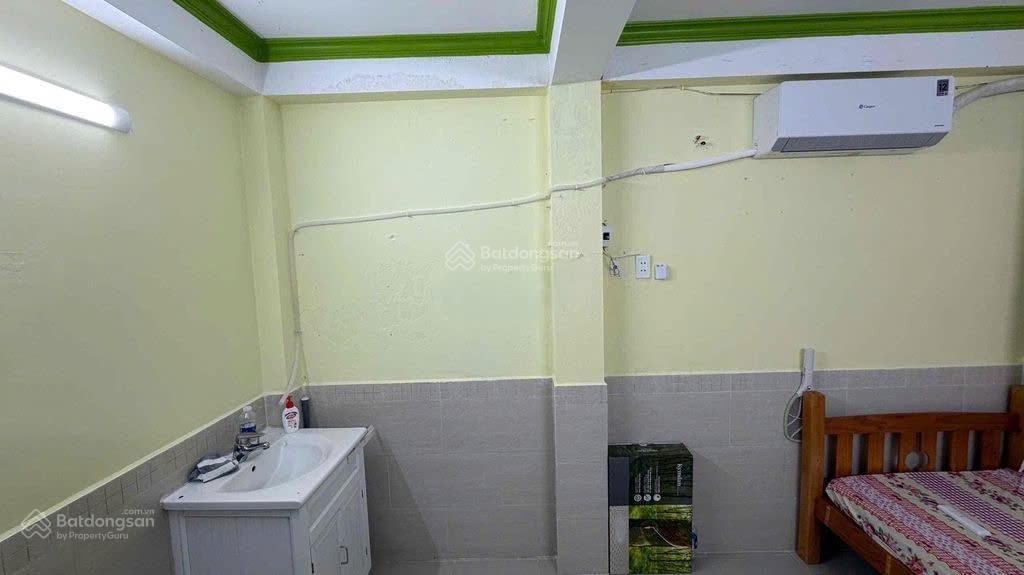 Cho thuê nhà hẻm 3m (bg) điện biên phủ, p.1, q.3, 14tr.