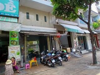 Cho thuê nhà nguyên căn (mt) lạc long quân, p5, q11, 22tr