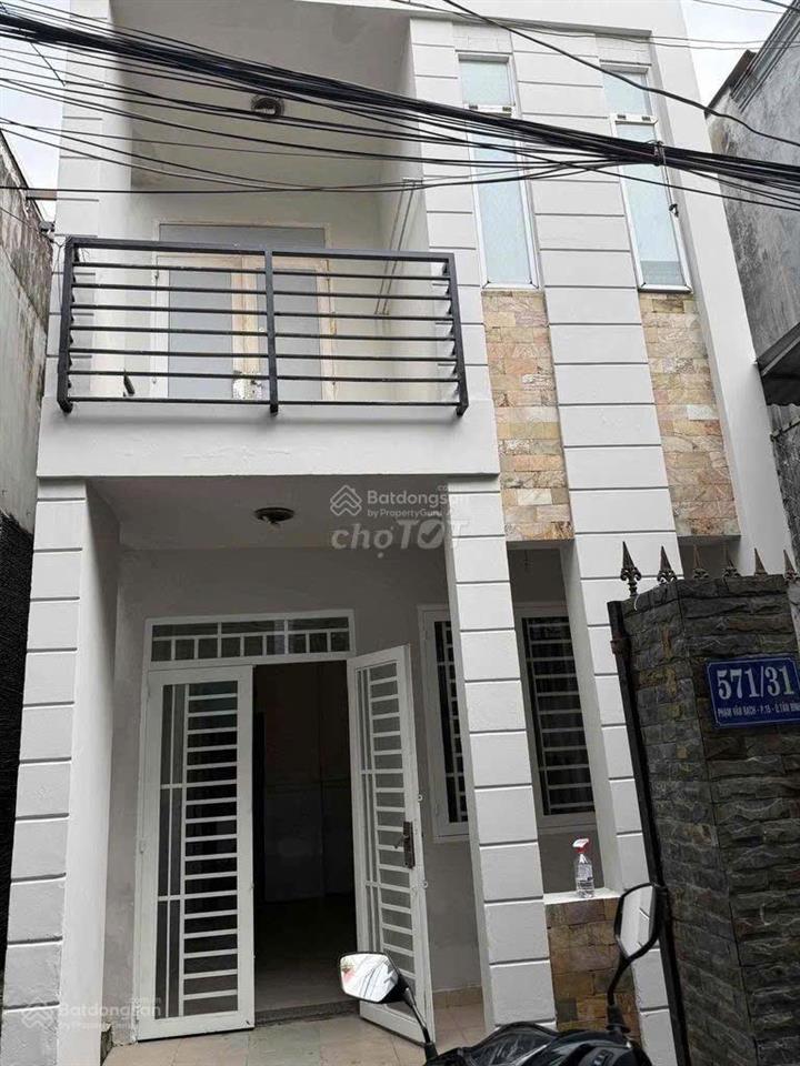 Cho thuê nhà hẻm 2m (xm) phạm văn bạch, p. 15, q. tb, 10tr.