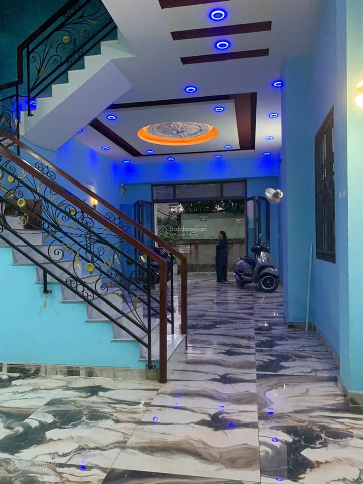 Cho thuê biệt thự giá rẻ 2 mtnb 6m (xt) 738/11 ql1a, bhh b, bt, 14tr