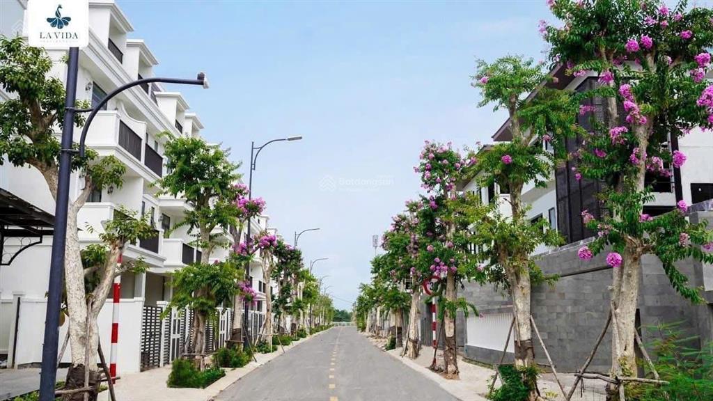 Bán nhanh biệt thự song lập rẻ nhất lavida (hướng đông nam)