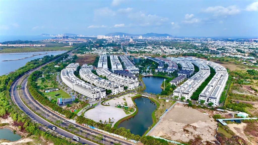 Bán nhanh biệt thự song lập rẻ nhất lavida (hướng đông nam)