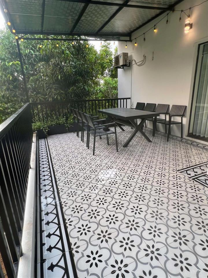 Bán căn biệt thự góc ven sườn đồi, cạnh hồ  sun village lương sơn  hòa binh