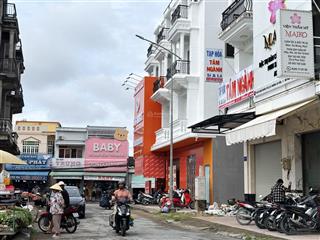 Bán nhà 1 trệt 3 lầu mặt tiền trung tâm chợ cái vồn  sổ hồng công chứng ngay