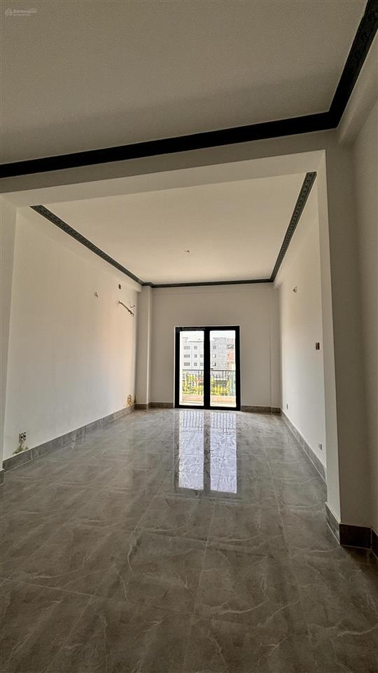 Bán nhà 1 trệt 3 lầu mặt tiền trung tâm chợ cái vồn  sổ hồng công chứng ngay