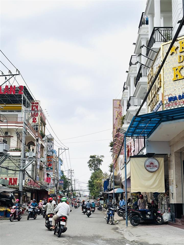 Nhà góc 2 mặt tiền, vị trí trục chính kết nối chợ cái vồn  ngô quyền  phan văn năm