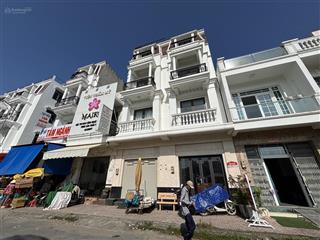 Bán nhà sổ hồng mặt tiền đường số 2  trung tâm chợ cái vồn