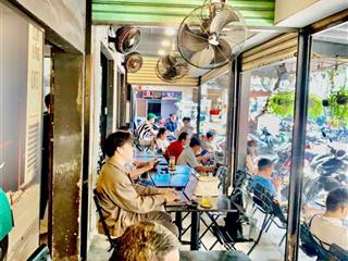 Hót nhất lúc này mặt tiền 32 ngay hà đô nhà 4 lầu hdt30tr giá 13,9 tỷ rẻ hơn thị trường nhà hẻm