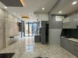 Cực hiếm biệt thự khu nội bộ 456 đường cao thắng q10 dt 8x25 kc 1 trệt 3 lầu giá 45 tỷ