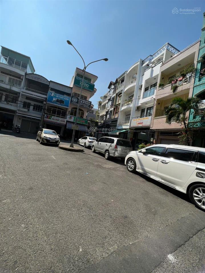 Căn hiếm có hẻm 12m khu biệt thự đường hòa hưng q10 dt 5,3x15 kc 2 lầu giá 15 tỷ