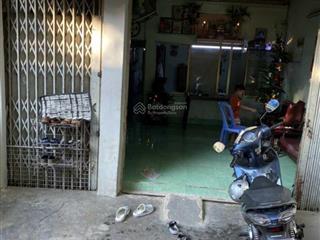 Cho thuê phòng q.4 gần đại học luật, phòng trống, vào ở ngay