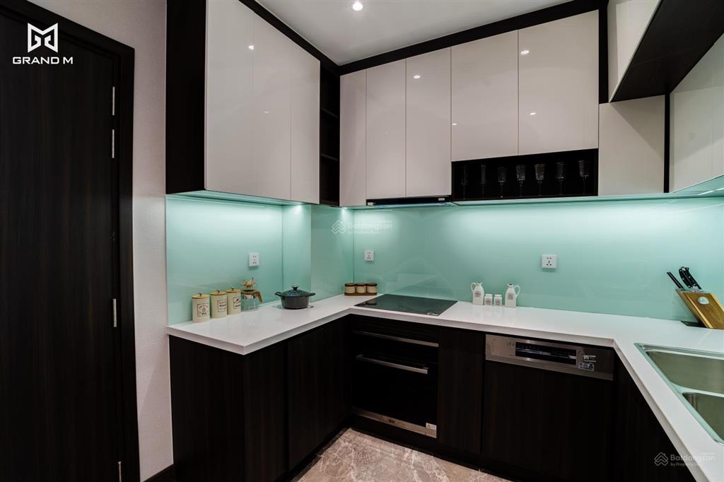 Ngộp ngân hàng, cần bán nhanh căn 2pn 2vs dự án gloria nguyên hồng, full nội thất, vào ở luôn