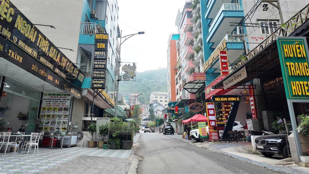 Bán đất khu du lịch tam đảo  cạnh ngay trung tâm quảng trường.  0338 771 *** e ngân