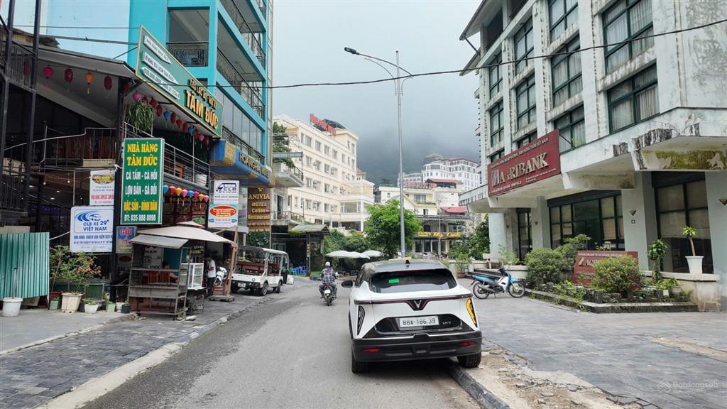 Bán đất khu du lịch tam đảo  cạnh ngay trung tâm quảng trường.  0338 771 *** e ngân