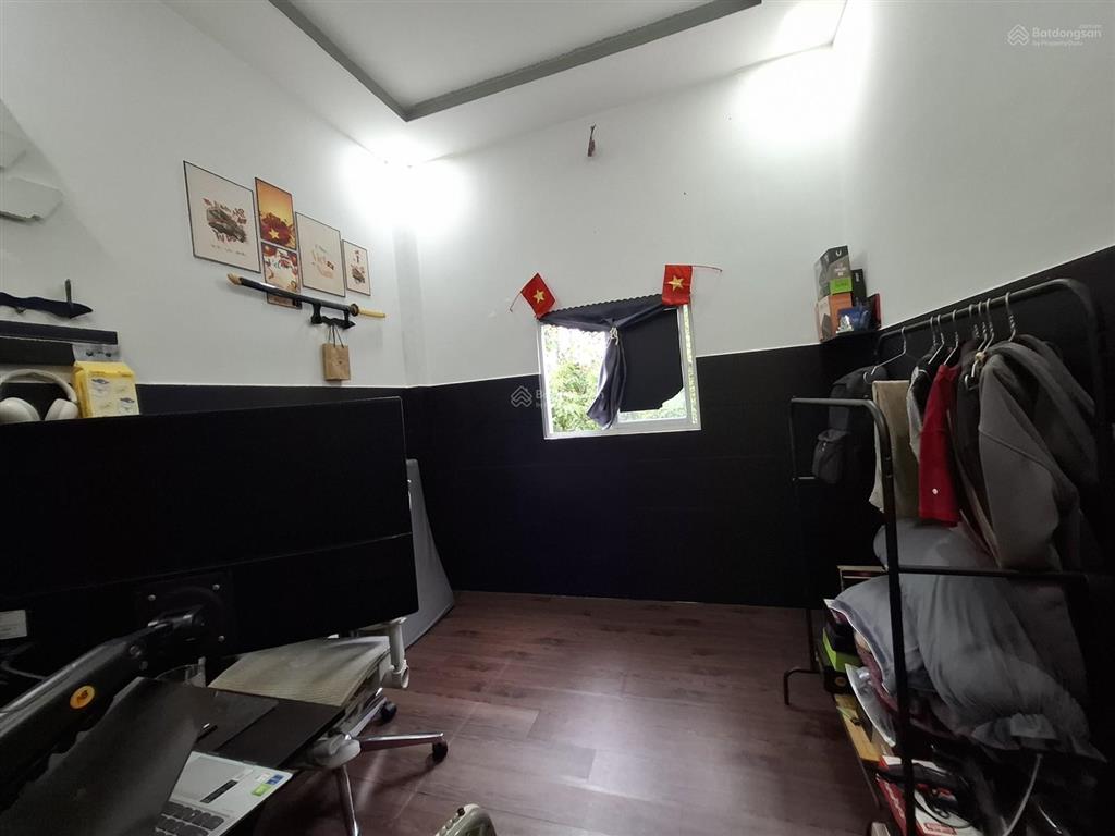 Bán nhà ngay cầu ông thìn dt 36m2, 2pn+2wc