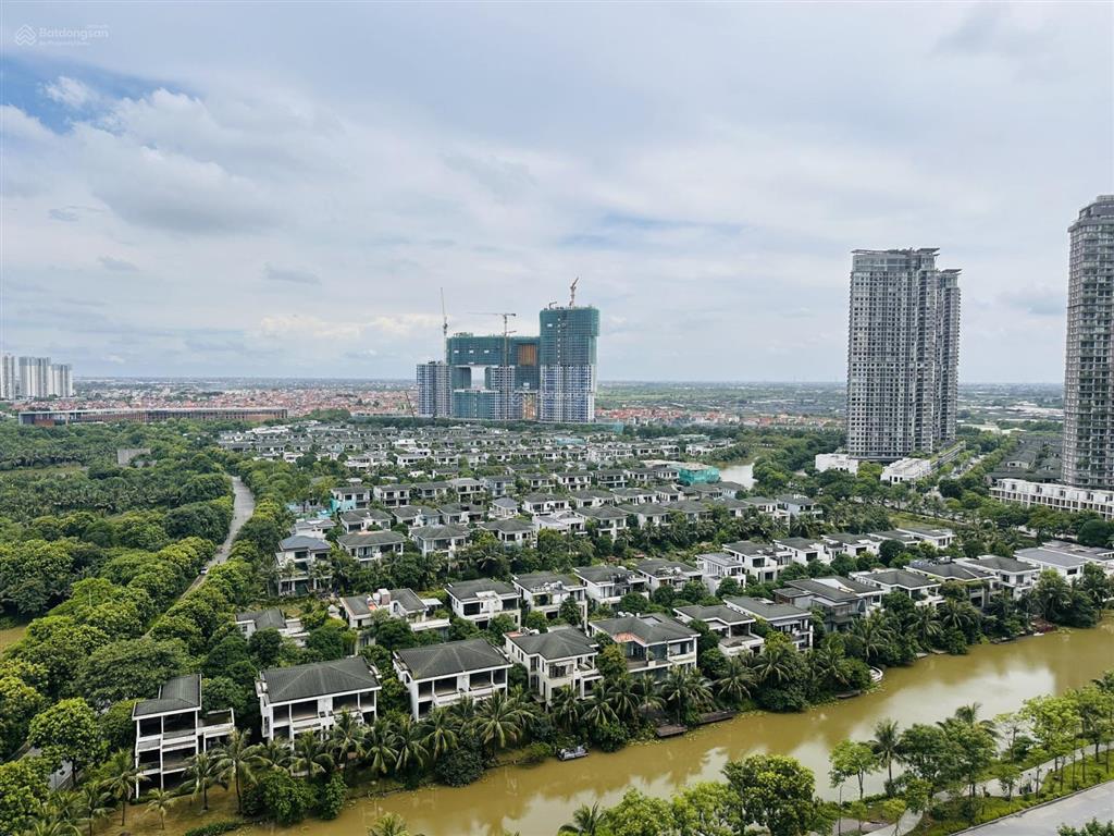 Chủ nhà gửi bán gấp căn hoa hậu 97 m2 sky oasis, giá tốt nhất thị trường ecopark