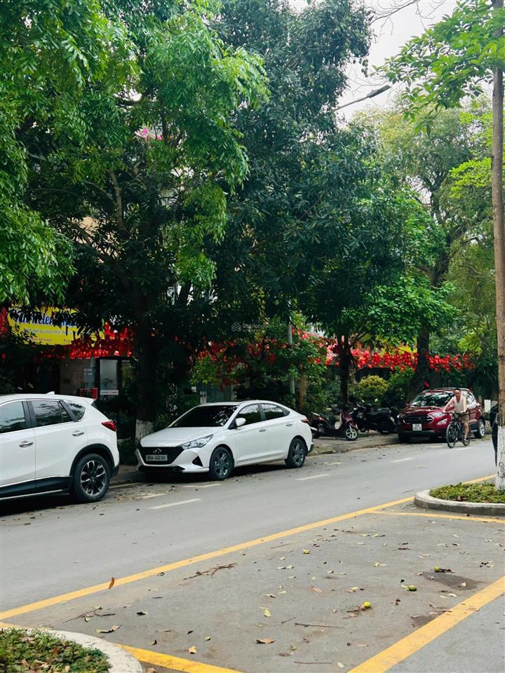 Cần bán căn liền kề 90m pariver ecopark