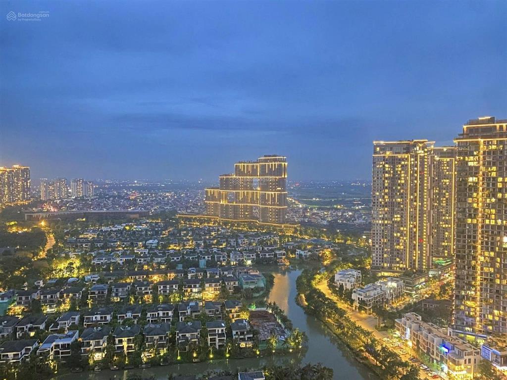 Cần bán nhanh căn hộ skyoasis, 2 ngủ, 68m, full đồ, ban công đn, giá tốt nhất thị trường ecopark