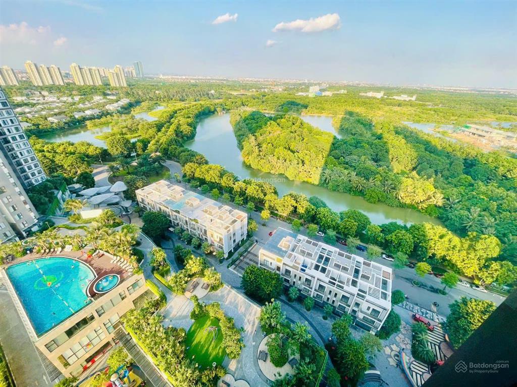 Chủ nhà gửi bán nhanh căn 3 ngủ góc view đảo đẹp . giá 6.1ty