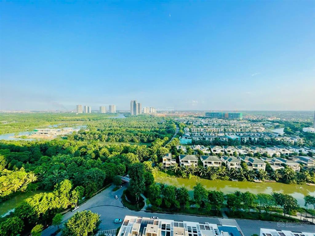Bán căn 3 ngủ oasis view đảo giá tốt, ban công đông nam mát quanh năm.