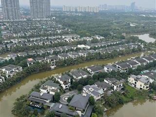 Ngon bổ rẻ, view hoa hậu giá hời. skyforest studio giá 2,4 tỷ bao phí full đồ