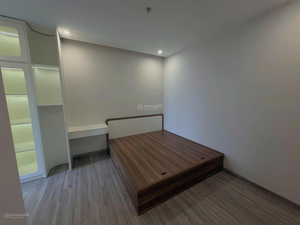 Bán gấp căn 2 phòng ngủ tòa sky forest residences ecopark cao cấp mới giá tốt