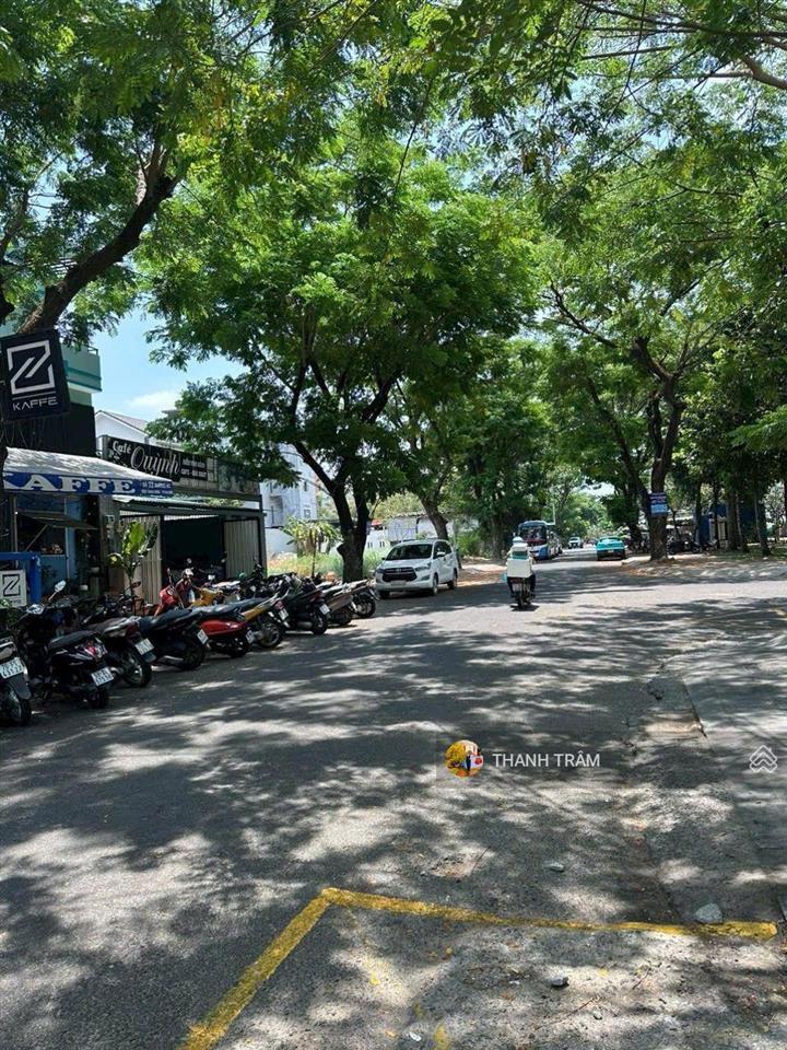 Bán nền đất xây villa mặt tiền đường 12m khu dân cư bình trưng đông, quận 2 đối diện lake view city