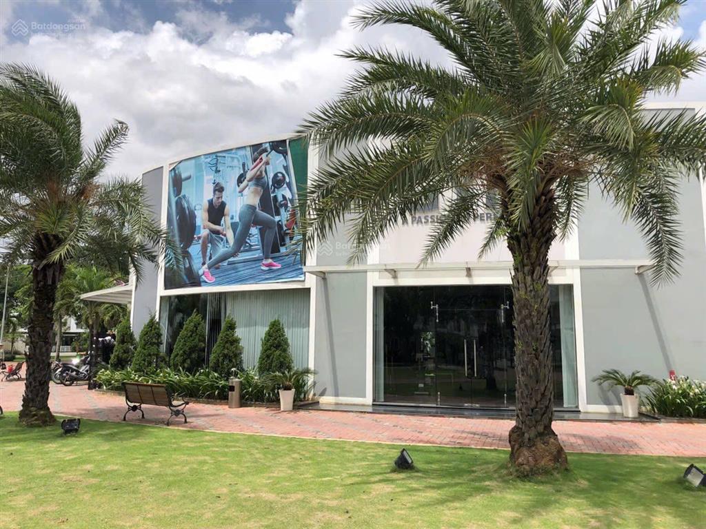 Bán nhà phố 3 tầng khu combound, phú hữu kdt melosa khang điền giá 14,8 tỷ