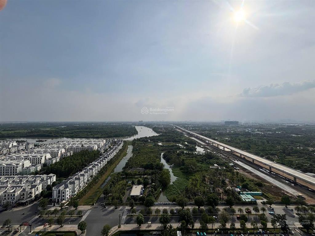 Cho thuê căn 2pn lumiere boulevard q9 view sông giá tốt