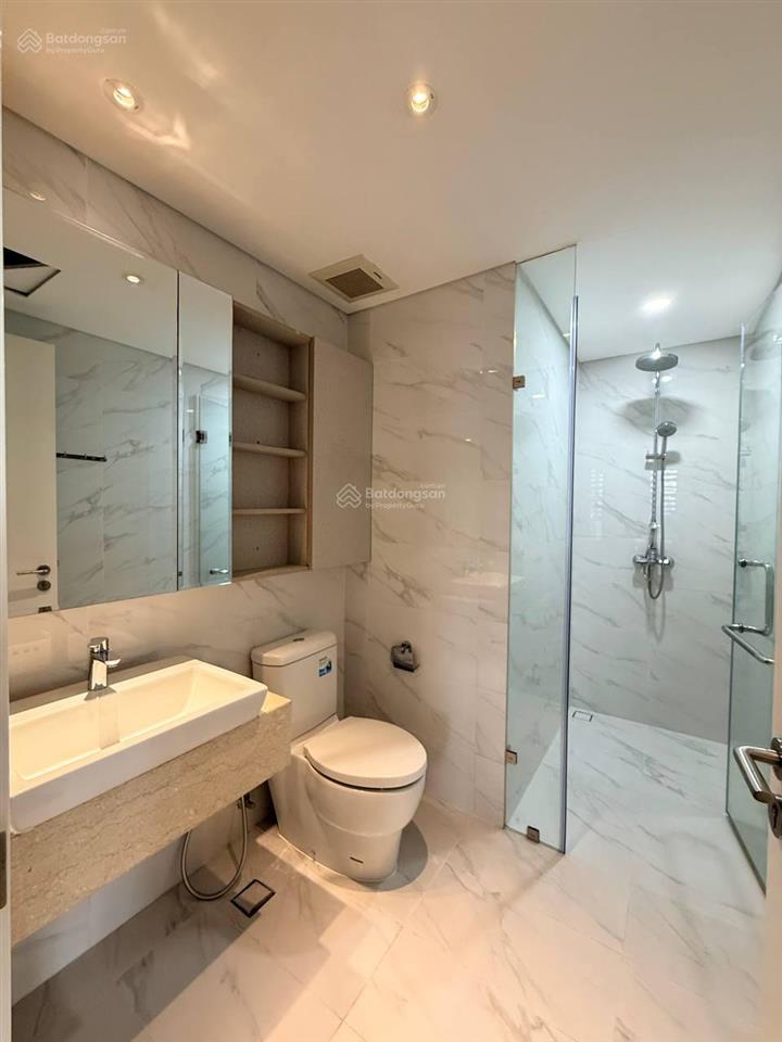 Cho thuê 3pn view sông đảo kim cương full nội thất