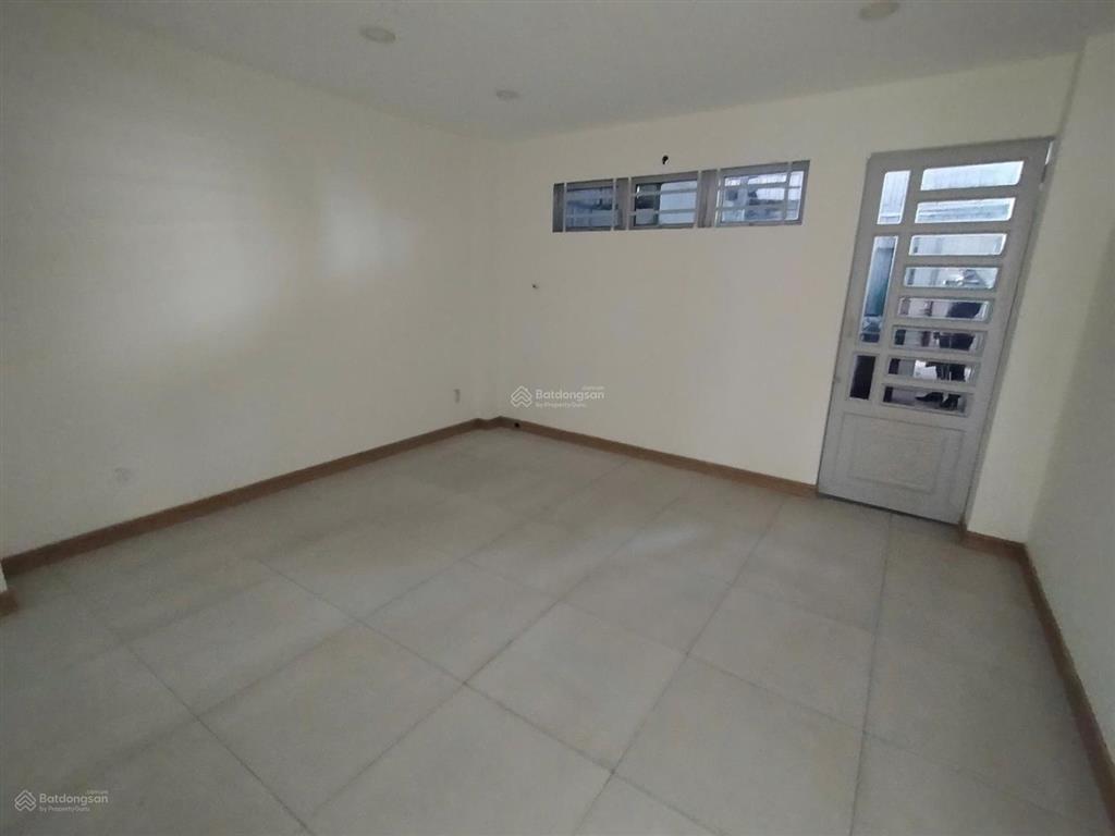 Cần cho thuê nhà mt 50d nguyễn bỉnh khiêm gò vấp 4,5mx25m gồm 4 tầng nhà mới 35tr/th tl