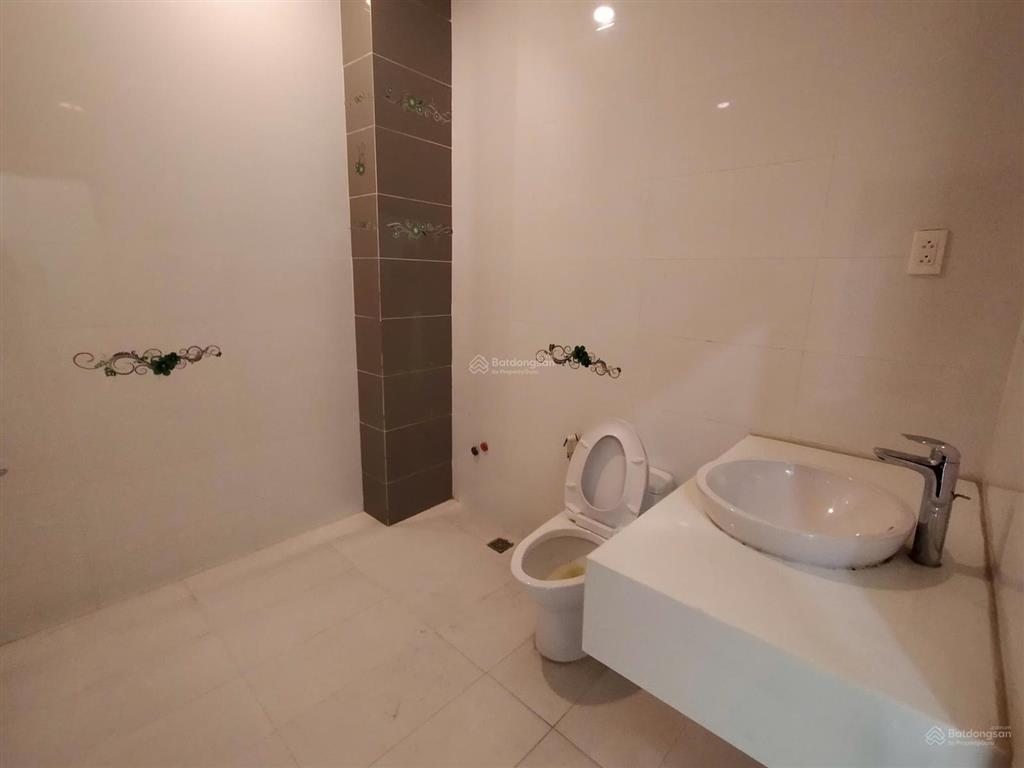 Cần cho thuê nhà mt 50d nguyễn bỉnh khiêm gò vấp 4,5mx25m gồm 4 tầng nhà mới 35tr/th tl