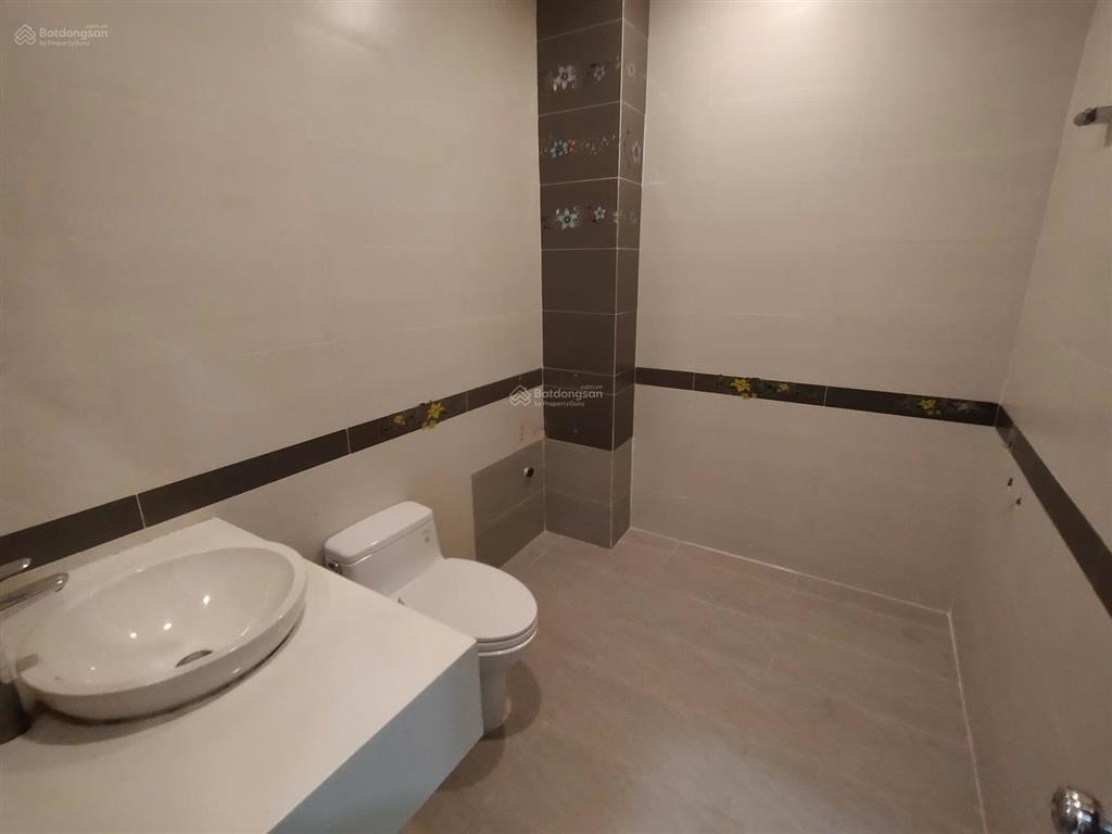 Cần cho thuê nhà mt 50d nguyễn bỉnh khiêm gò vấp 4,5mx25m gồm 4 tầng nhà mới 35tr/th tl