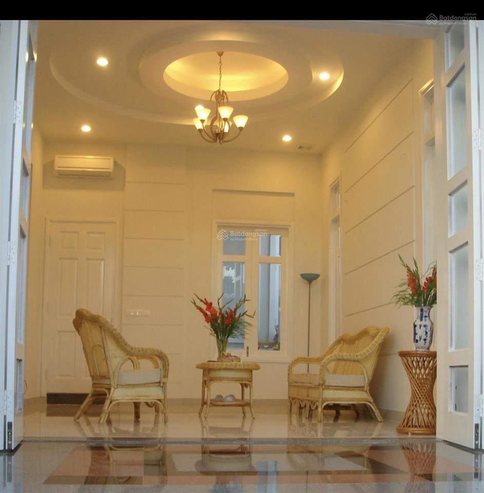 Cho thuê nhà để ở trung tâm vũng tàu 10mx24m có 3 tầng đầy đủ chức năng, nội thất tiện nghi 25tr/th