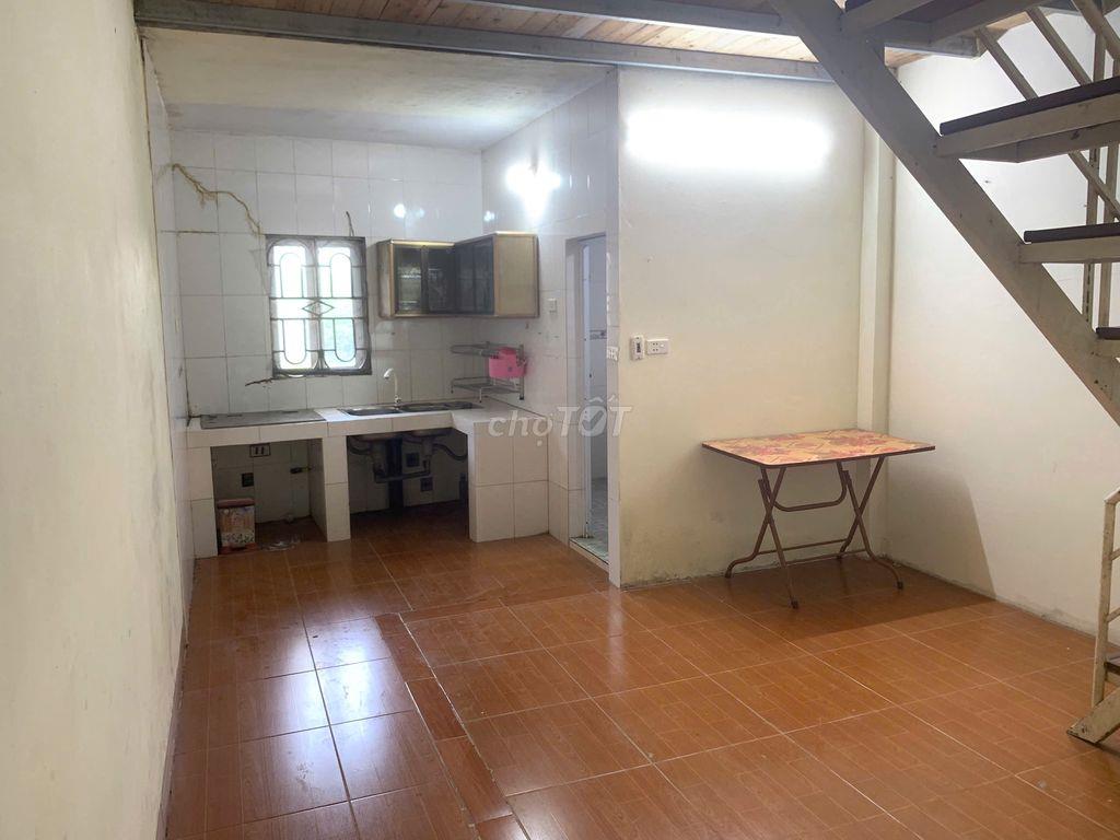 Chính chủ cho thuê NHÀ CẤP 4  - ĐƯỜNG SA ĐÔI - ĐẠI MỖ ( GẦN KEANGNAM)