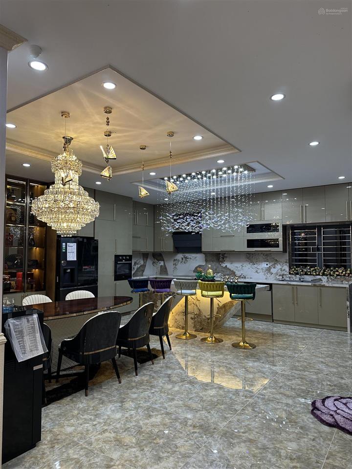 Căn biệt thự cao cấp 4pn, 4wc, dt 245m2 tại đinh văn chấp, hòa xuân, đà nẵng, gần cầu hòa xuân