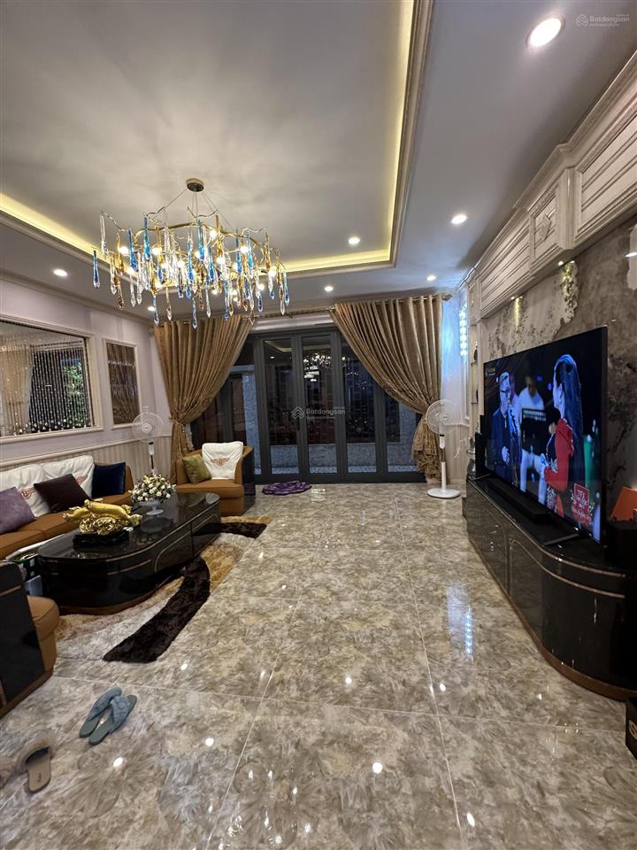 Căn biệt thự cao cấp 4pn, 4wc, dt 245m2 tại đinh văn chấp, hòa xuân, đà nẵng, gần cầu hòa xuân