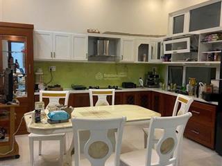 Bán căn biệt thự đẹp ở nguyễn hiến lê, cẩm lệ, đà nẵng, dt 200m2